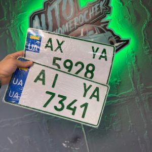 Наліпка номера для електромобілів